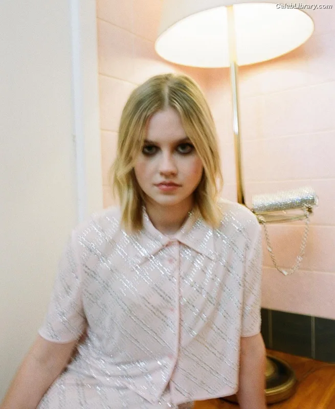 Angourie Rice photo 22 of 317