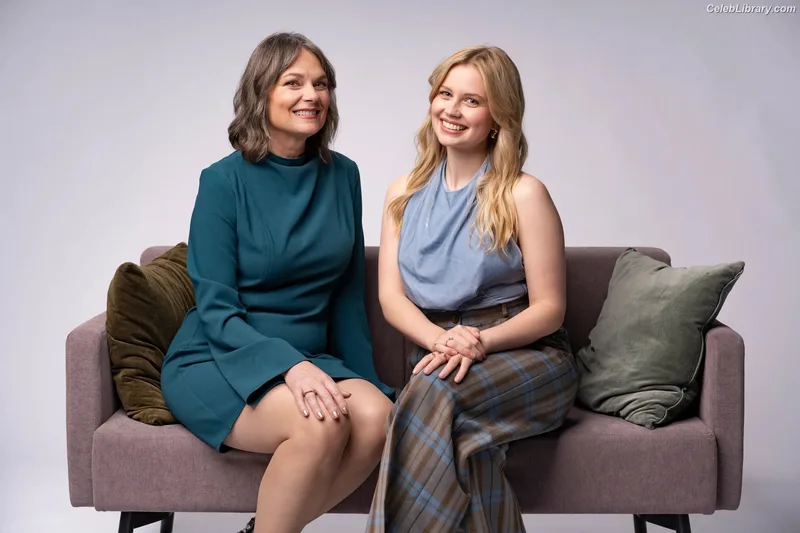 Angourie Rice photo 8 of 317