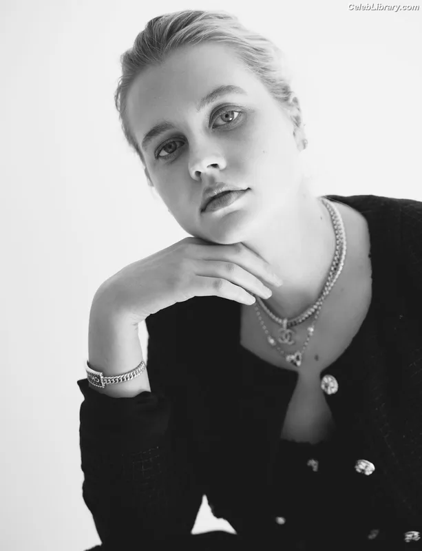 Angourie Rice photo 18 of 317