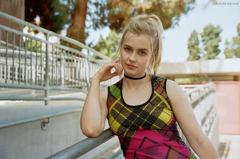 Angourie Rice photo 16 of 317