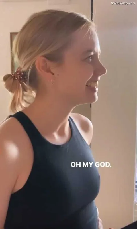 Angourie Rice photo 9 of 317