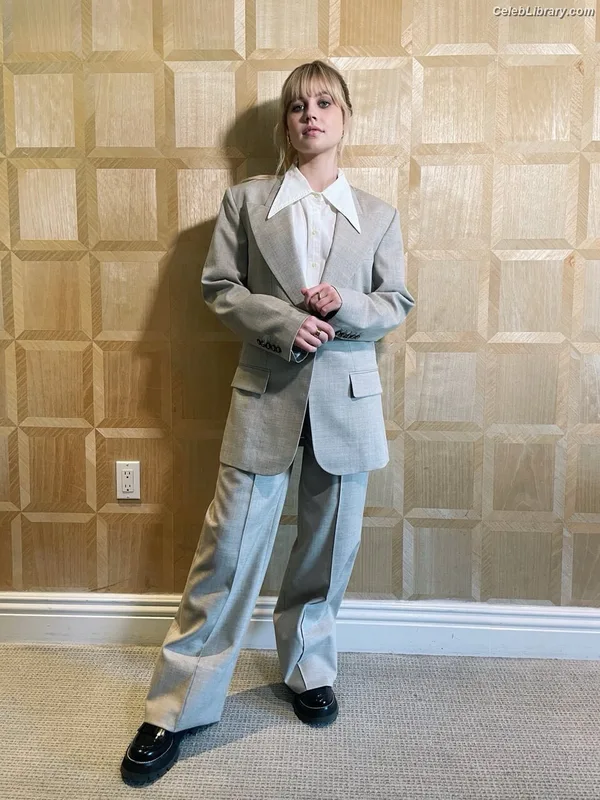 Angourie Rice photo 20 of 317