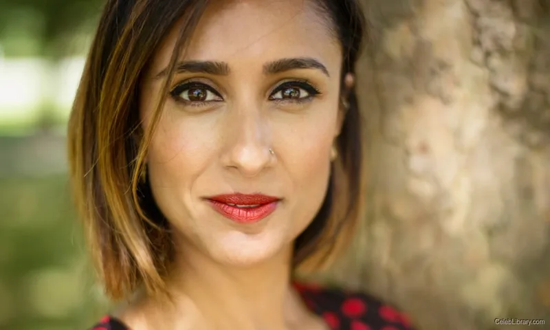 Anita Rani photo 1 of 79