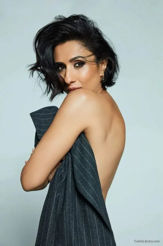 Anita Rani photo 1 of 79