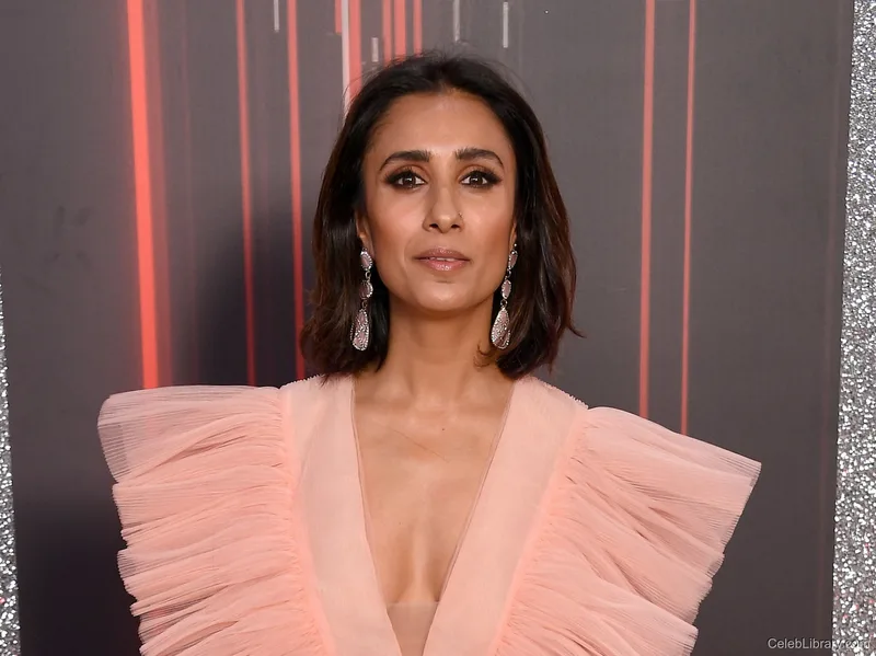 Anita Rani photo 10 of 79
