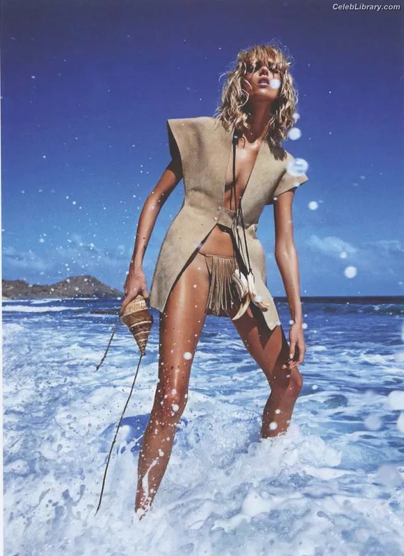 Anja Rubik photo 2 of 118