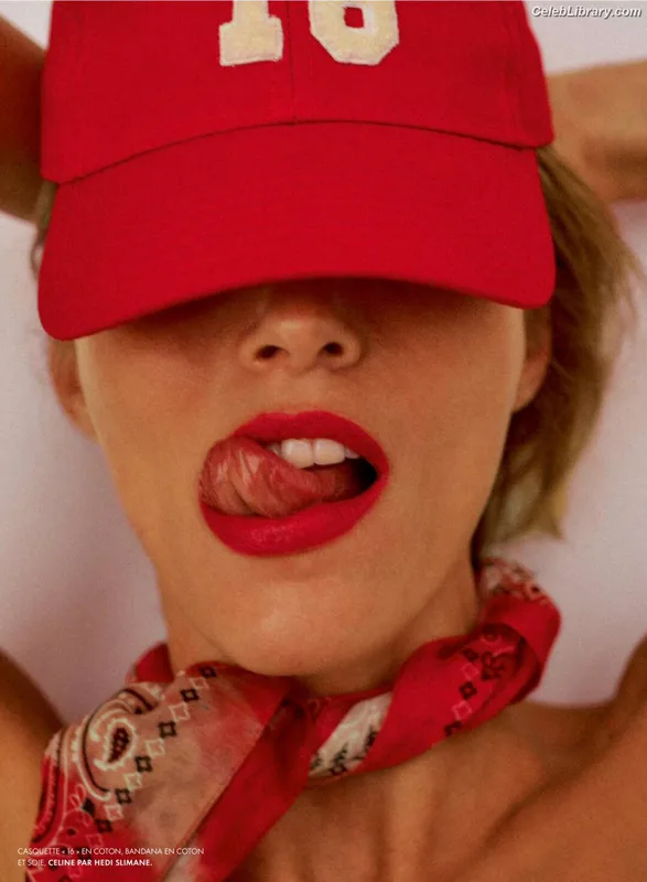 Anja Rubik photo 21 of 118