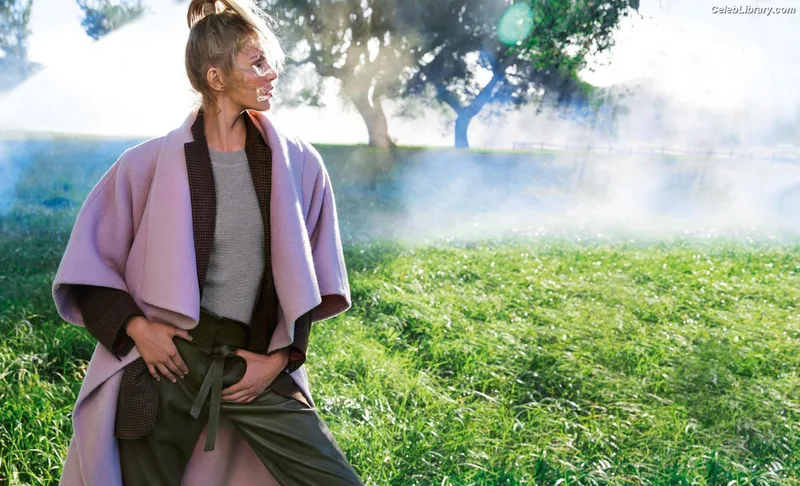 Anja Rubik photo 5 of 118