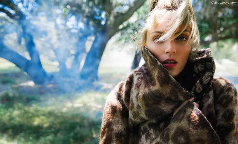 Anja Rubik photo 9 of 118