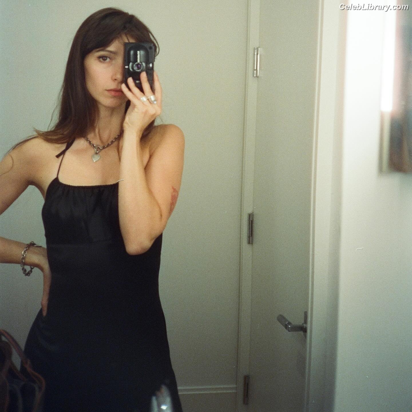 Anjelica Bette Fellini photo 5 of 62