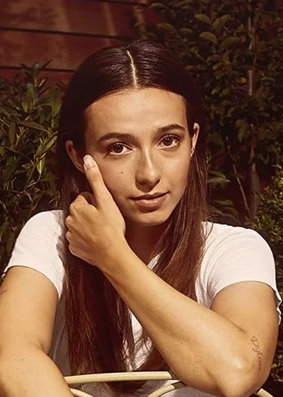 Anjelica Bette Fellini