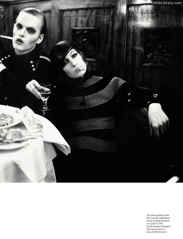 Anjelica Huston photo 6 of 36