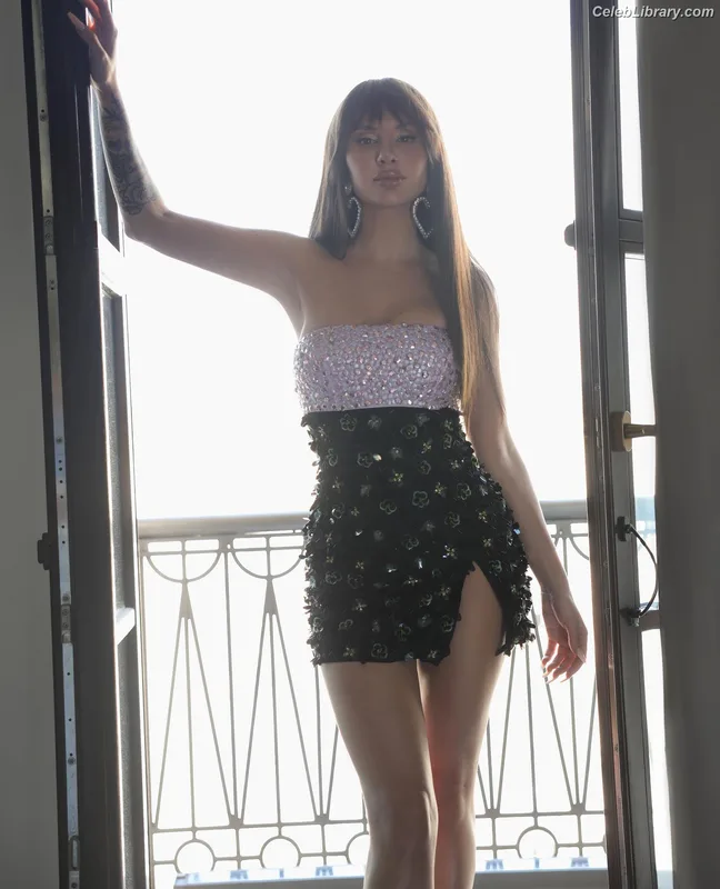Anna Asti photo 12 of 52