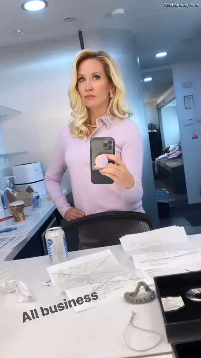 Anna Camp photo 16 of 161