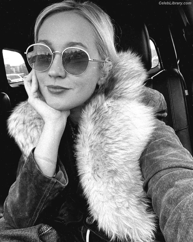 Anna Camp photo 5 of 161