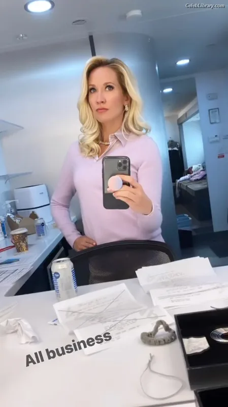 Anna Camp photo 16 of 161