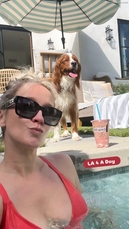 Anna Camp photo 1 of 161