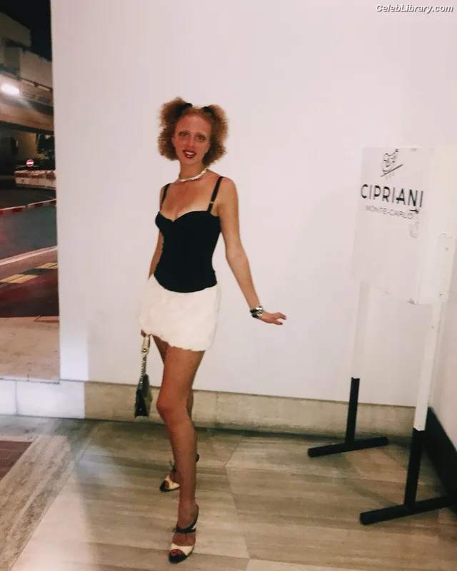 Anna Ermakova photo 12 of 679