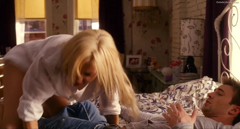 Anna Faris photo 11 of 83