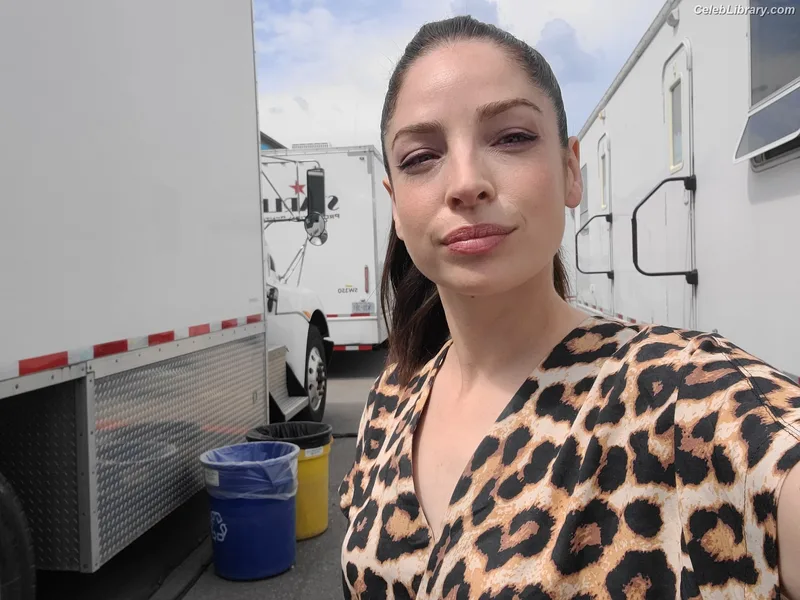 Anna Hopkins photo 12 of 68