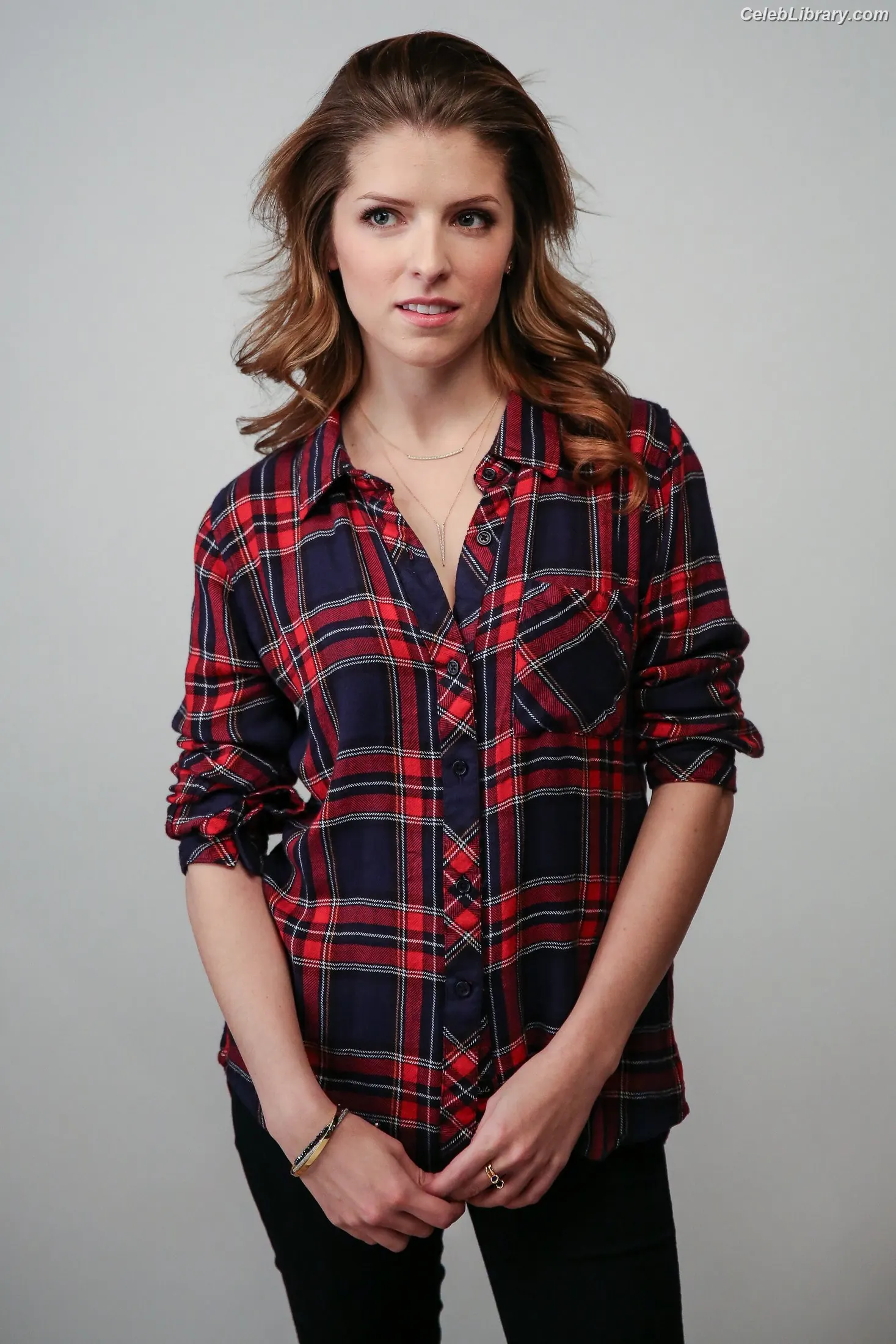 Anna Kendrick photo 6 of 1723