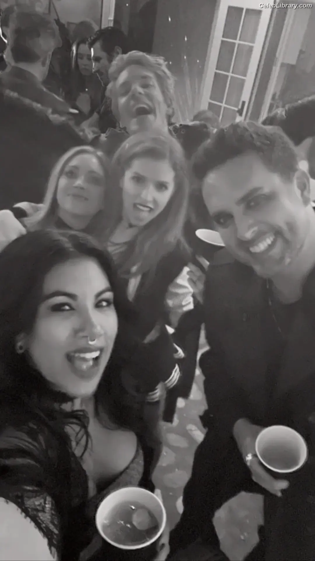 Anna Kendrick photo 8 of 1723