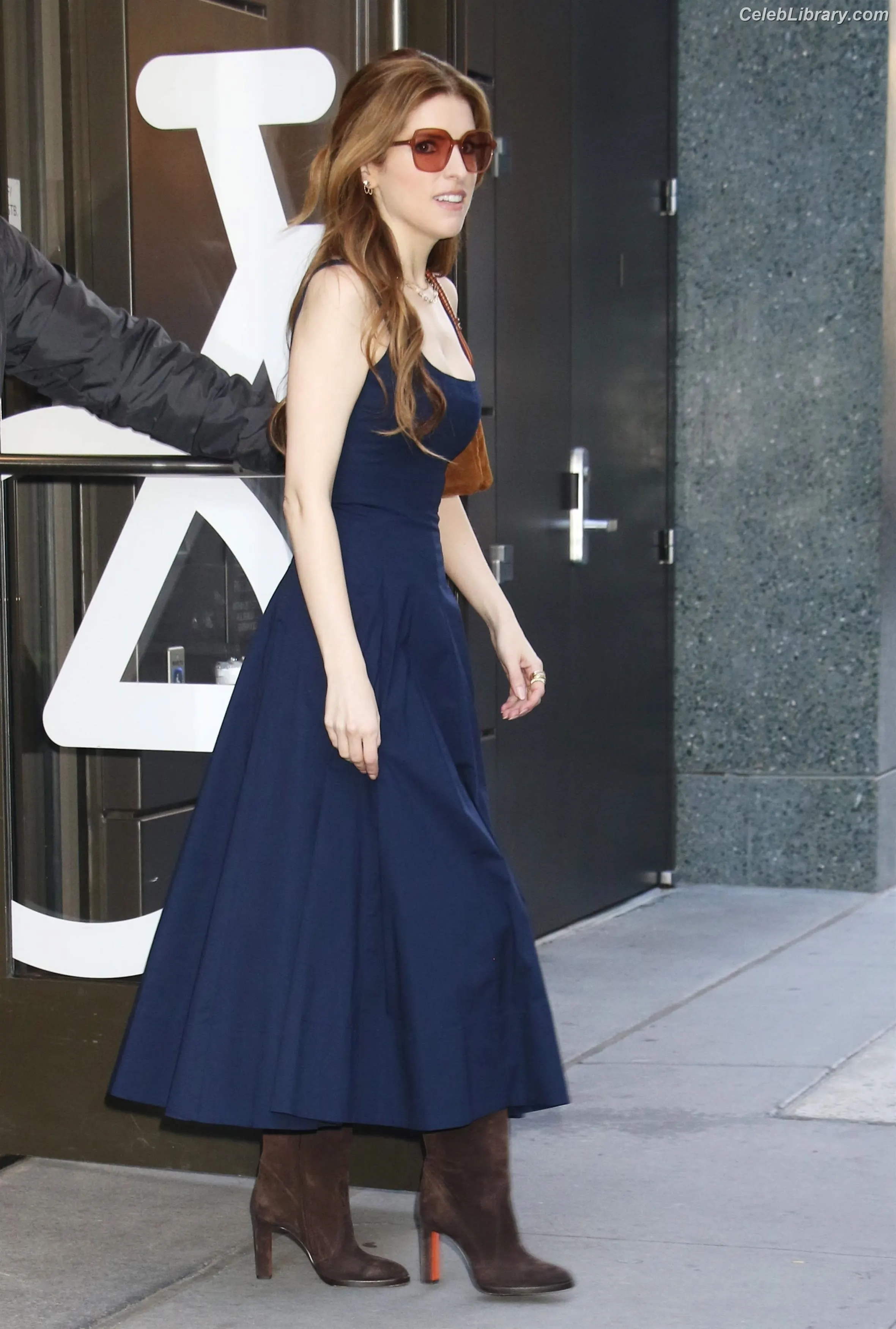 Anna Kendrick photo 6 of 1723