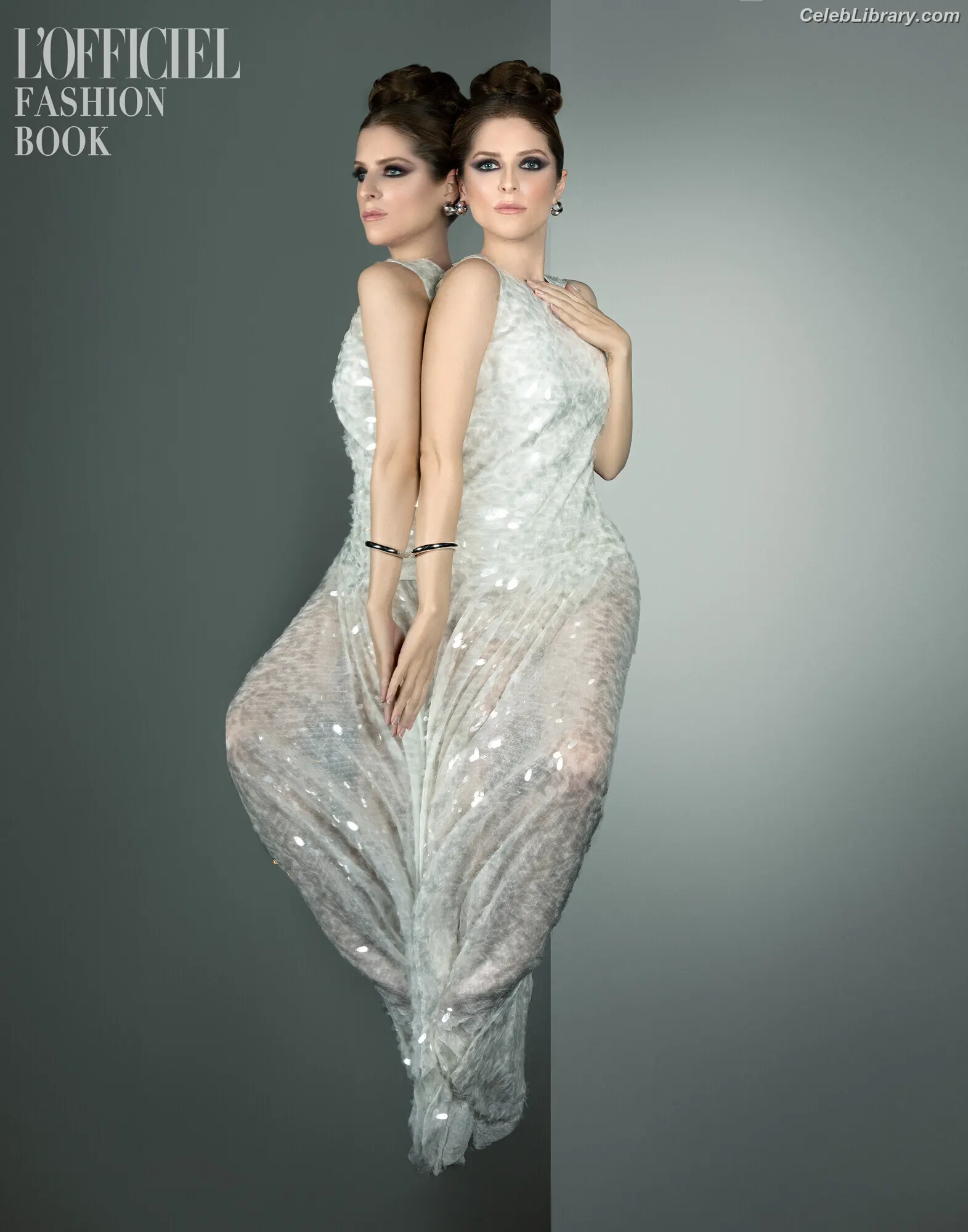 Anna Kendrick photo 4 of 1723