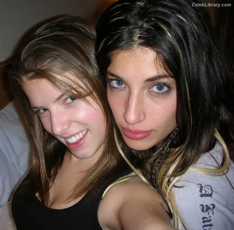 Anna Kendrick photo 13 of 1723