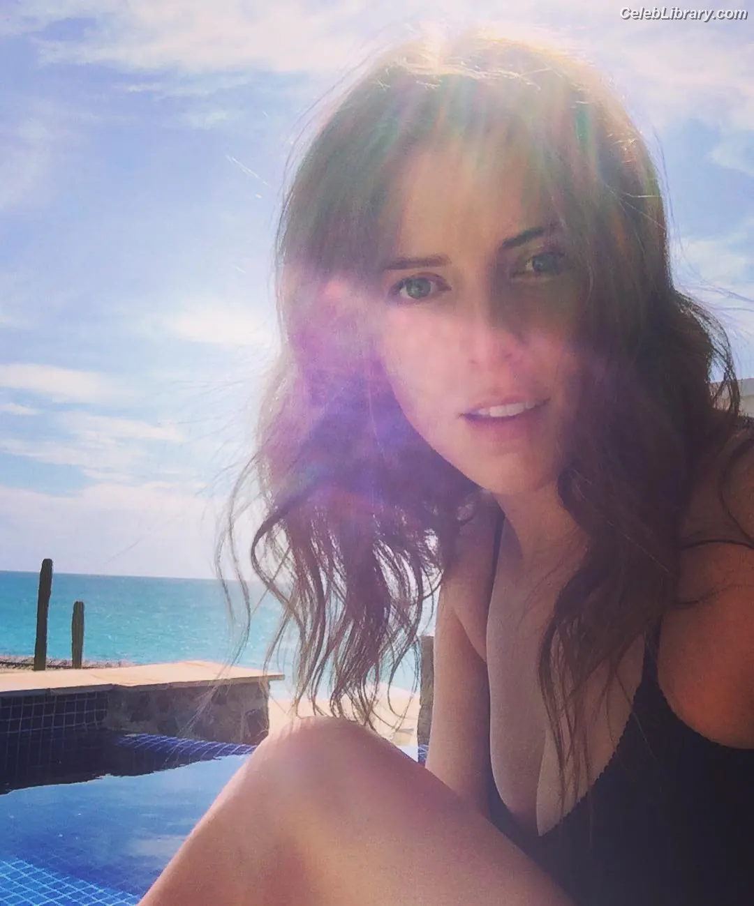 Anna Kendrick photo 20 of 1723