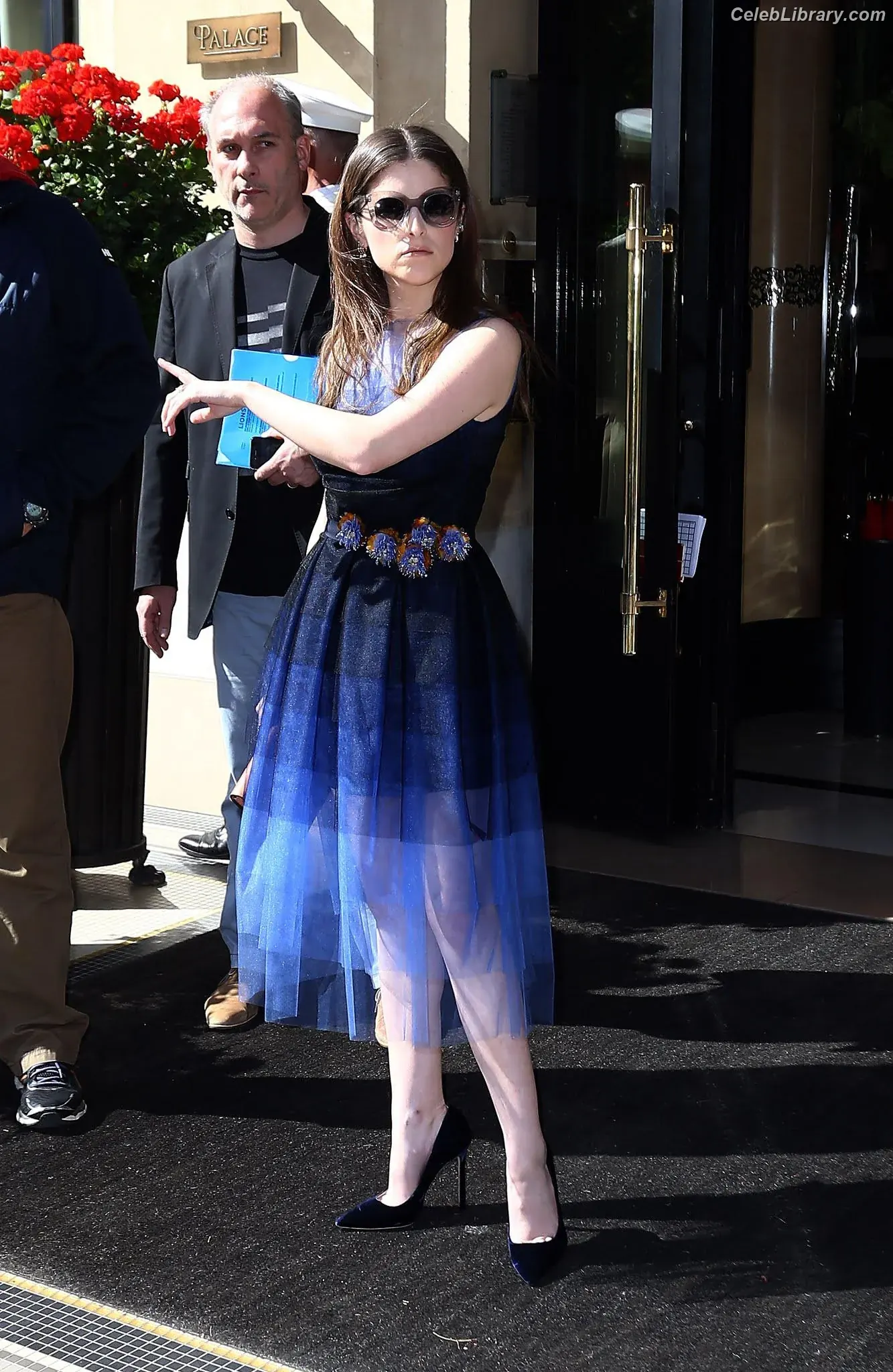 Anna Kendrick photo 22 of 1723
