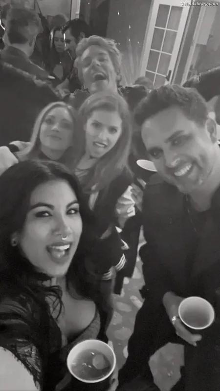 Anna Kendrick photo 8 of 1724