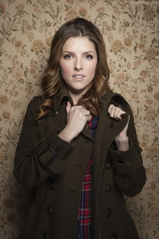 Anna Kendrick photo 23 of 1724