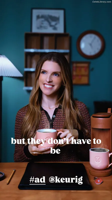 Anna Kendrick photo 24 of 1724