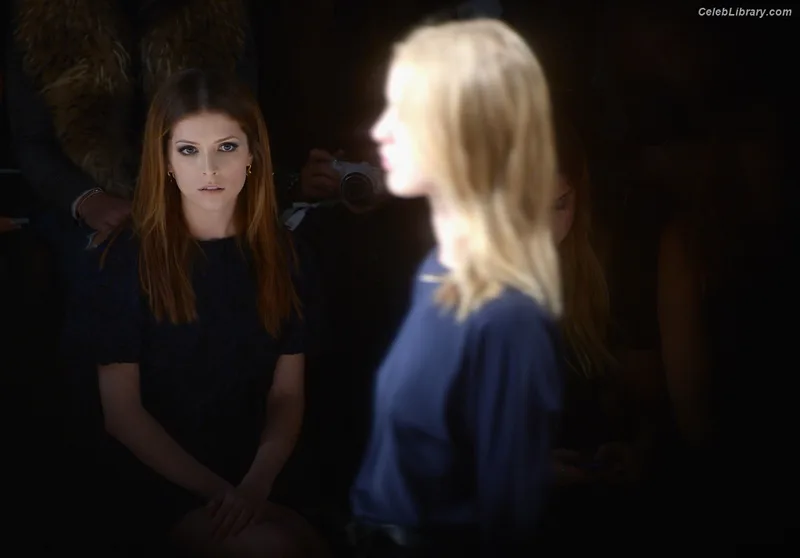 Anna Kendrick photo 1 of 1724