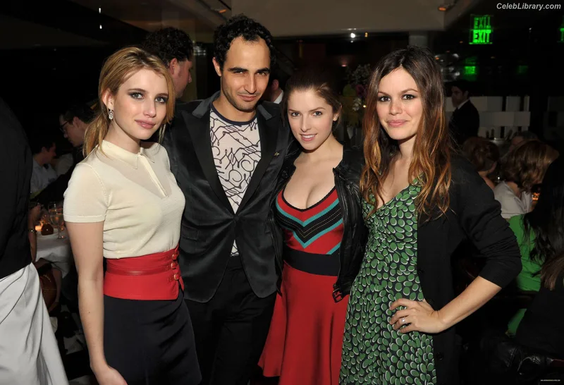 Anna Kendrick photo 8 of 1724