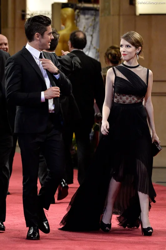 Anna Kendrick photo 15 of 1724