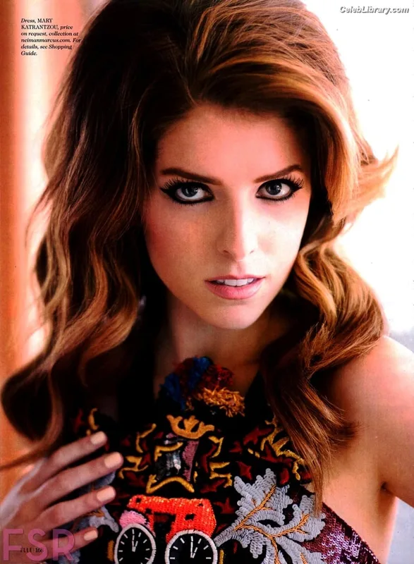 Anna Kendrick photo 16 of 1724