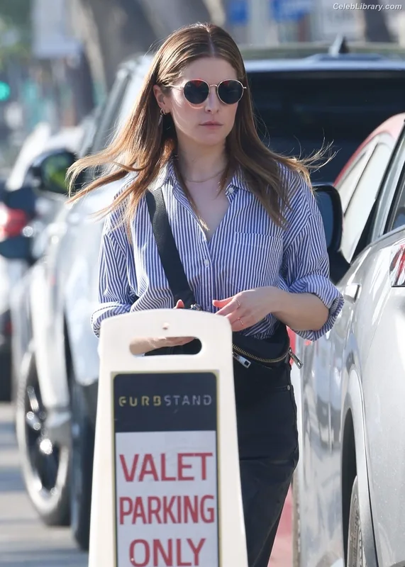 Anna Kendrick photo 22 of 1724