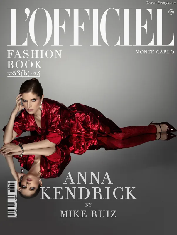 Anna Kendrick photo 1 of 1724