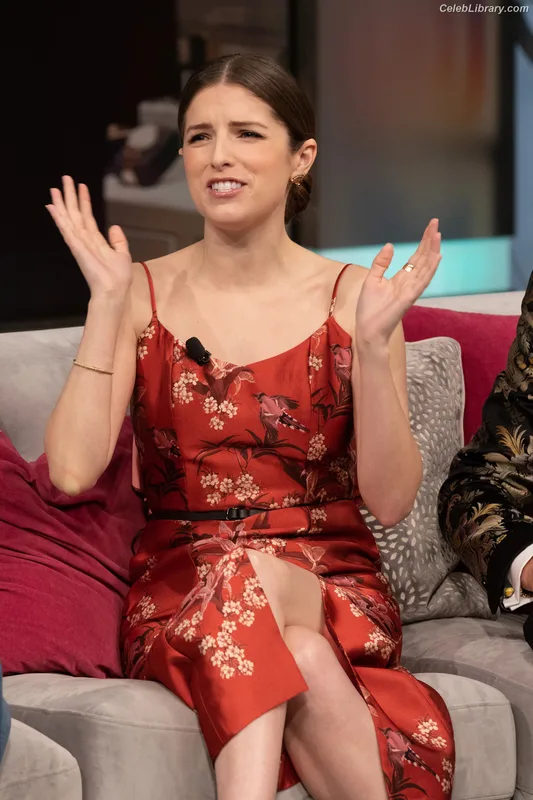 Anna Kendrick photo 13 of 1724
