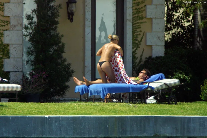 Anna Kournikova photo 13 of 232