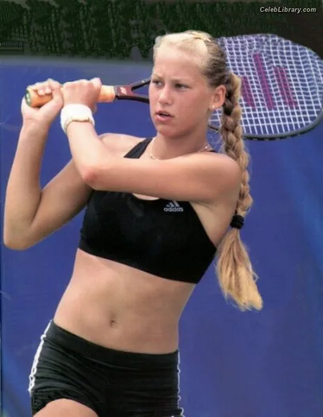 Anna Kournikova photo 21 of 232