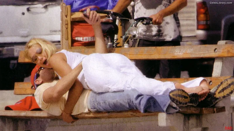 Anna Kournikova photo 15 of 232
