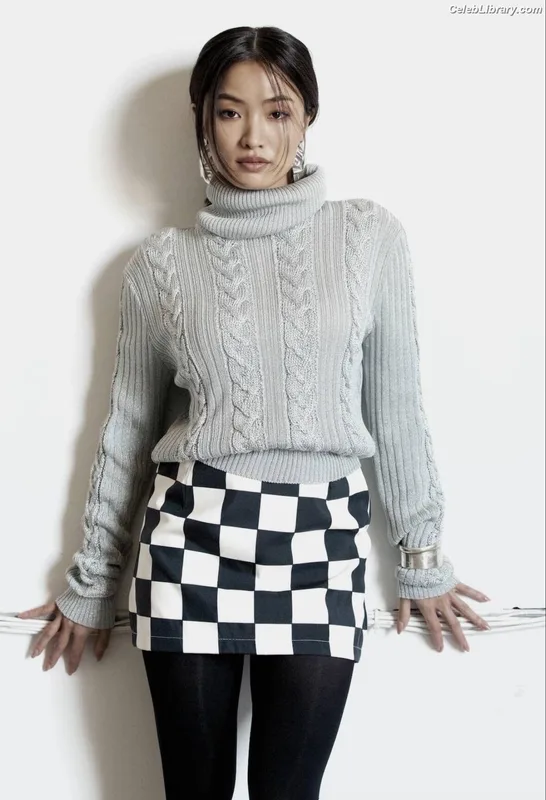 Anna Sawai photo 13 of 608