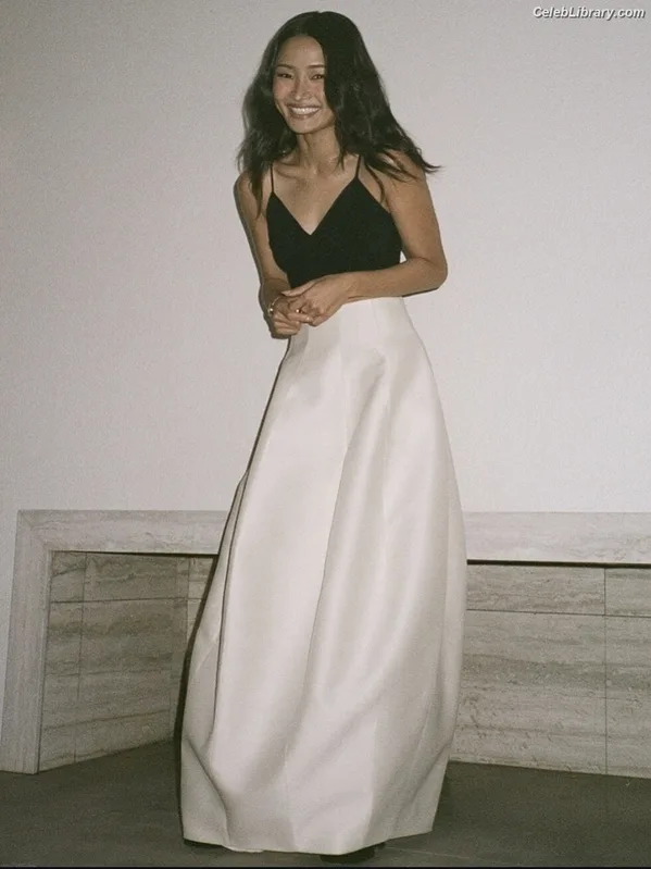 Anna Sawai photo 4 of 608
