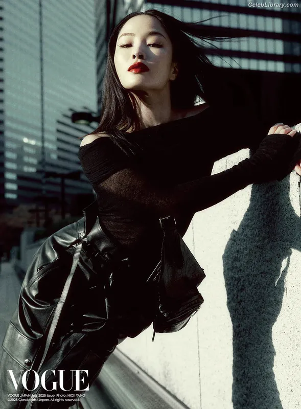 Anna Sawai photo 20 of 608