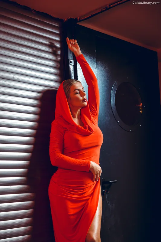 Anna Sedokova photo 14 of 1474