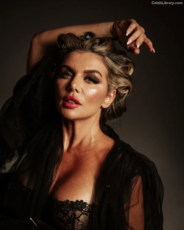 Anna Sedokova photo 6 of 1474