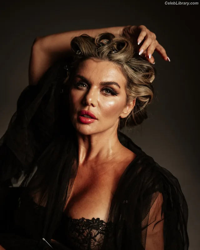 Anna Sedokova photo 7 of 1474